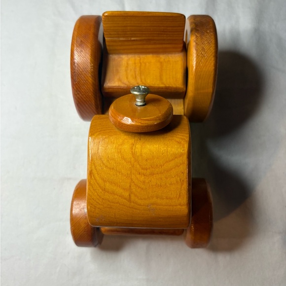 Vintage Wooden Tractor With Rolling Wheels - Picture 3 of 5